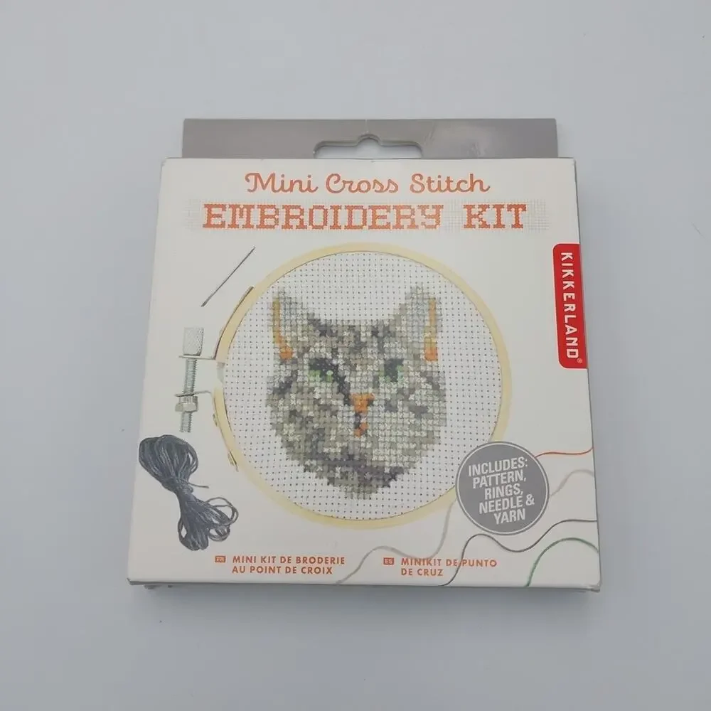 Kikkerland Mini Cross Stitch‎ Embroidery Kit-Cat Pattern